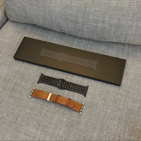 Apple Other - APPLE | 38/40mm Apple Watch Band Set (Two)